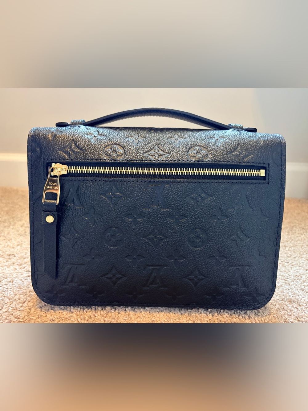 Louis Vuitton Black Monogram Empreinte Pochette Metis - Picture 5 of 10